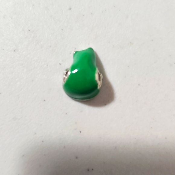 Cute Avocado Charm with Heart and Bow - Picture 7 of 10